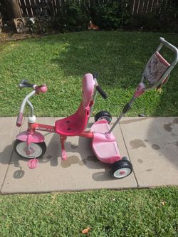 Expensive 2 kids radio Flyer control from back 100