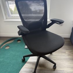 Office Chair In Mint Condition For Sale!