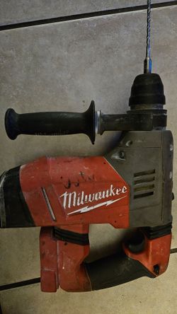 Milwaukee rotary hammer drill