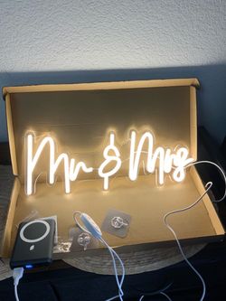 Mr & Mrs LED Neon Sign