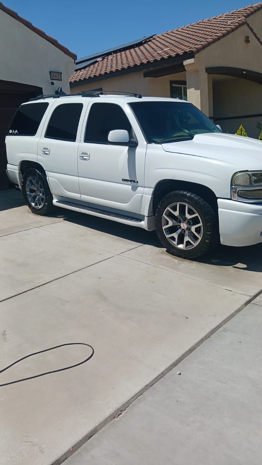 2003 GMC Yukon Denali