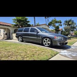 2004 Volvo V70