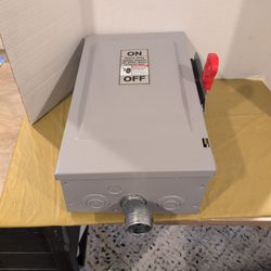 Siemens Heavy Duty Safety Switch 60A 600VAC 600VDC