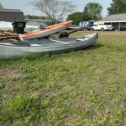 Michi Craft Canoe 14 Ft
