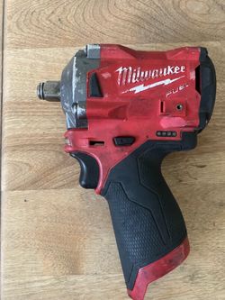 Milwaukee M12 Impact Wrench
