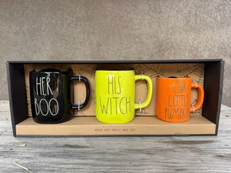 Rae Dunn Halloween Mug set