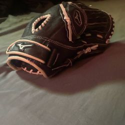 Baseball Glove 