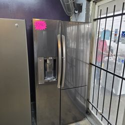 LG Side By Side Refrigerator 