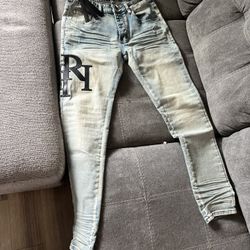 Amiri Jeans