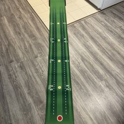 Golf Putting Practice Rug