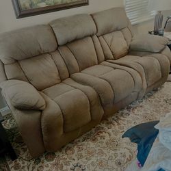 Dark Brown Double Recliner - No Tears   FREE Must Pick Up