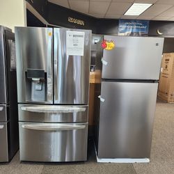 Buy 1 Get 1 FREE . LG 30 Cu.ft French Door Refrigerator With CRAFT ICE AND Full CONVERT DRAWER 