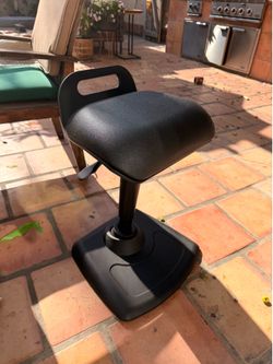 Vari Active Seat standing desk stool