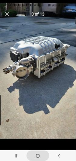 Hellcat supercharger