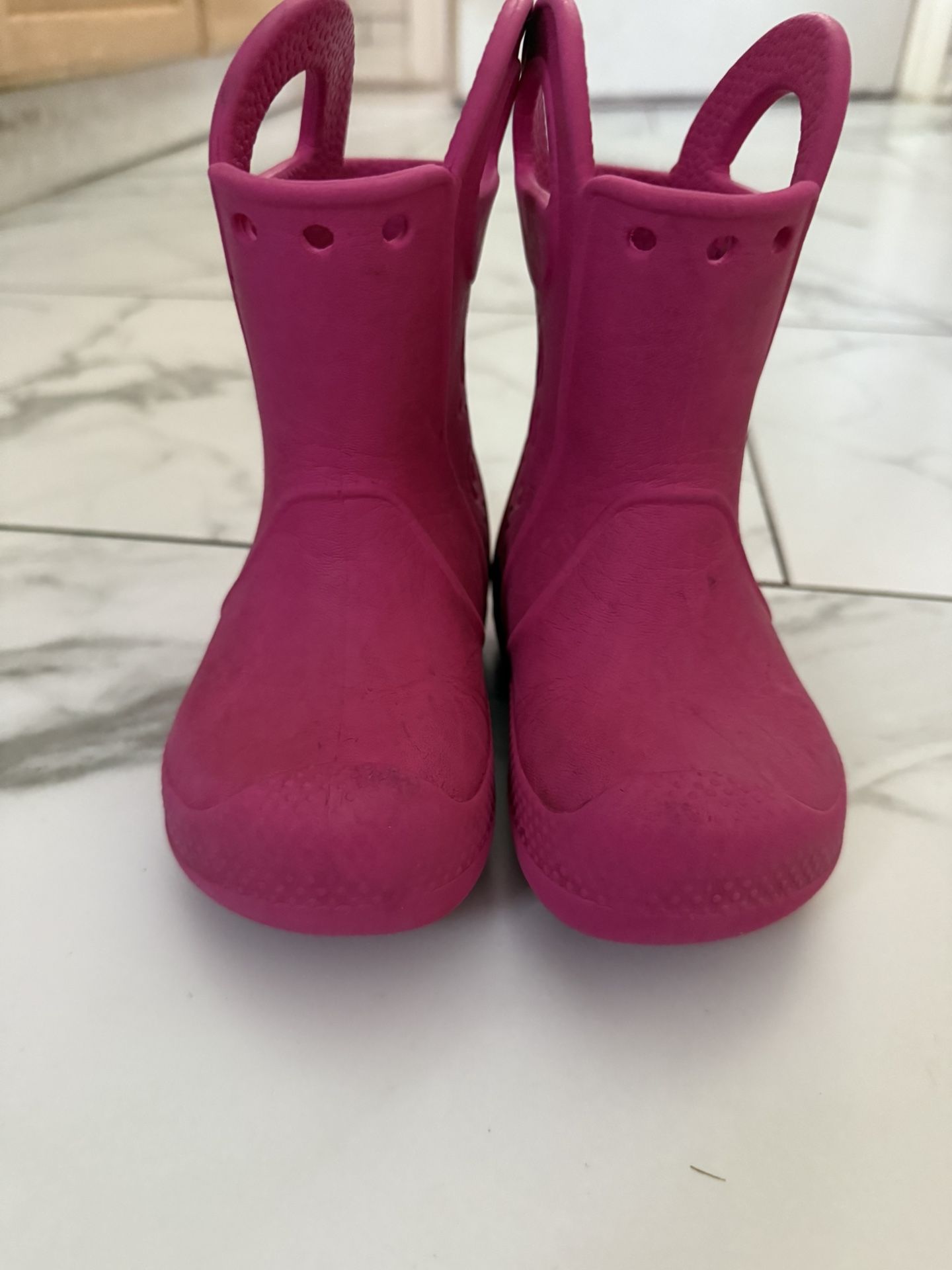 Crocs Boots Kids Size C6 Pink