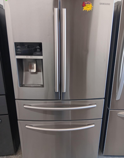 Samsung 4‑Door French Door Fridge – Stainless, Ice/Water Dispenser