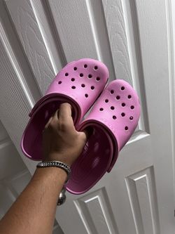 Pink crocs
