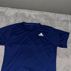 Large Adidas Work Out Shirt 