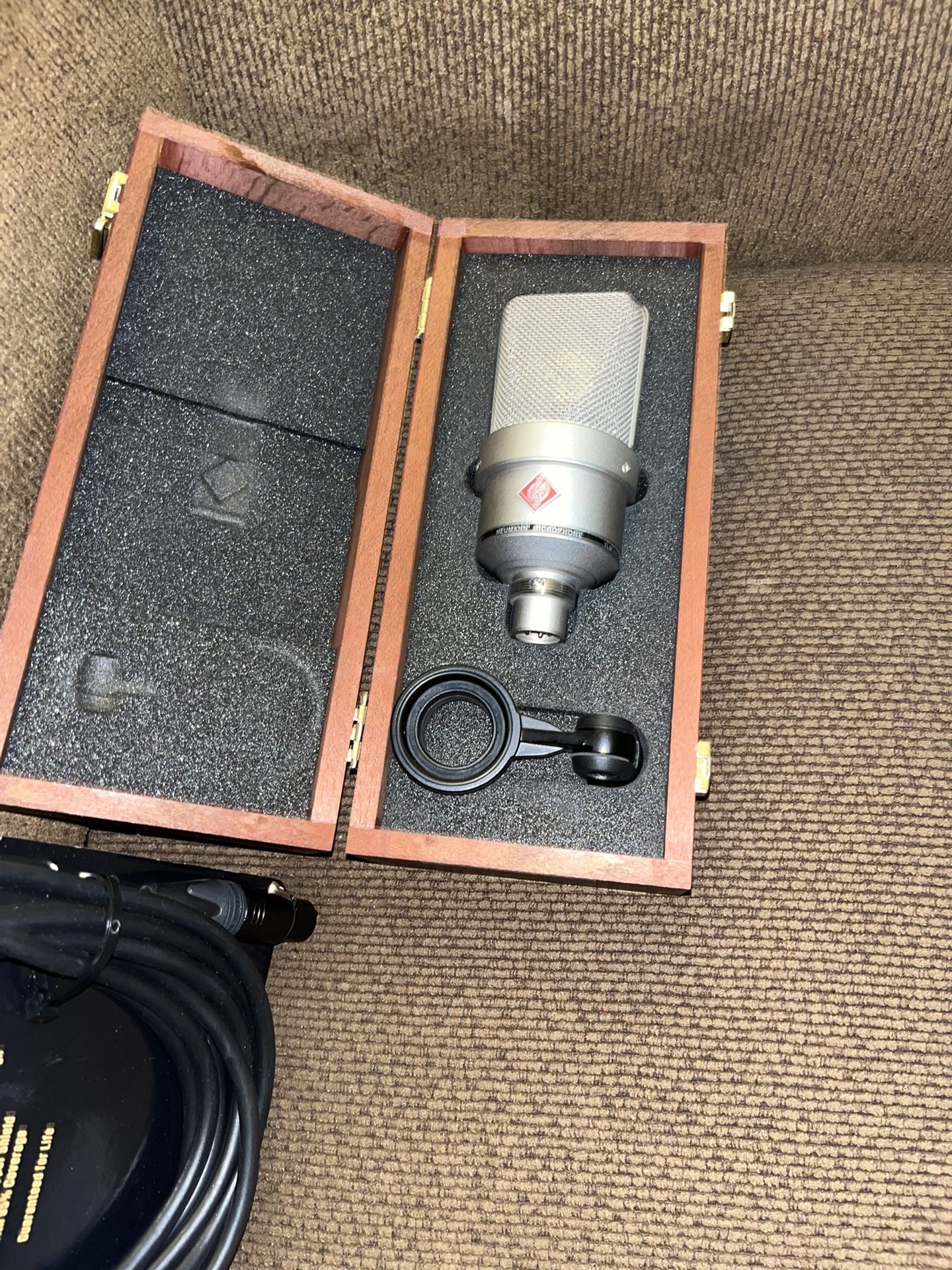 Nueman TLM 103 (TOP QUALITY) Read Description