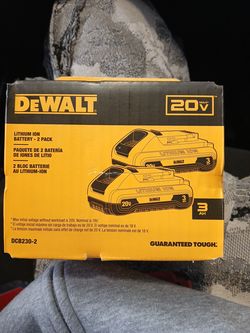 Dewalt 3AH 20V 2 PACK BATTERYS