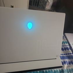 Alienware X14