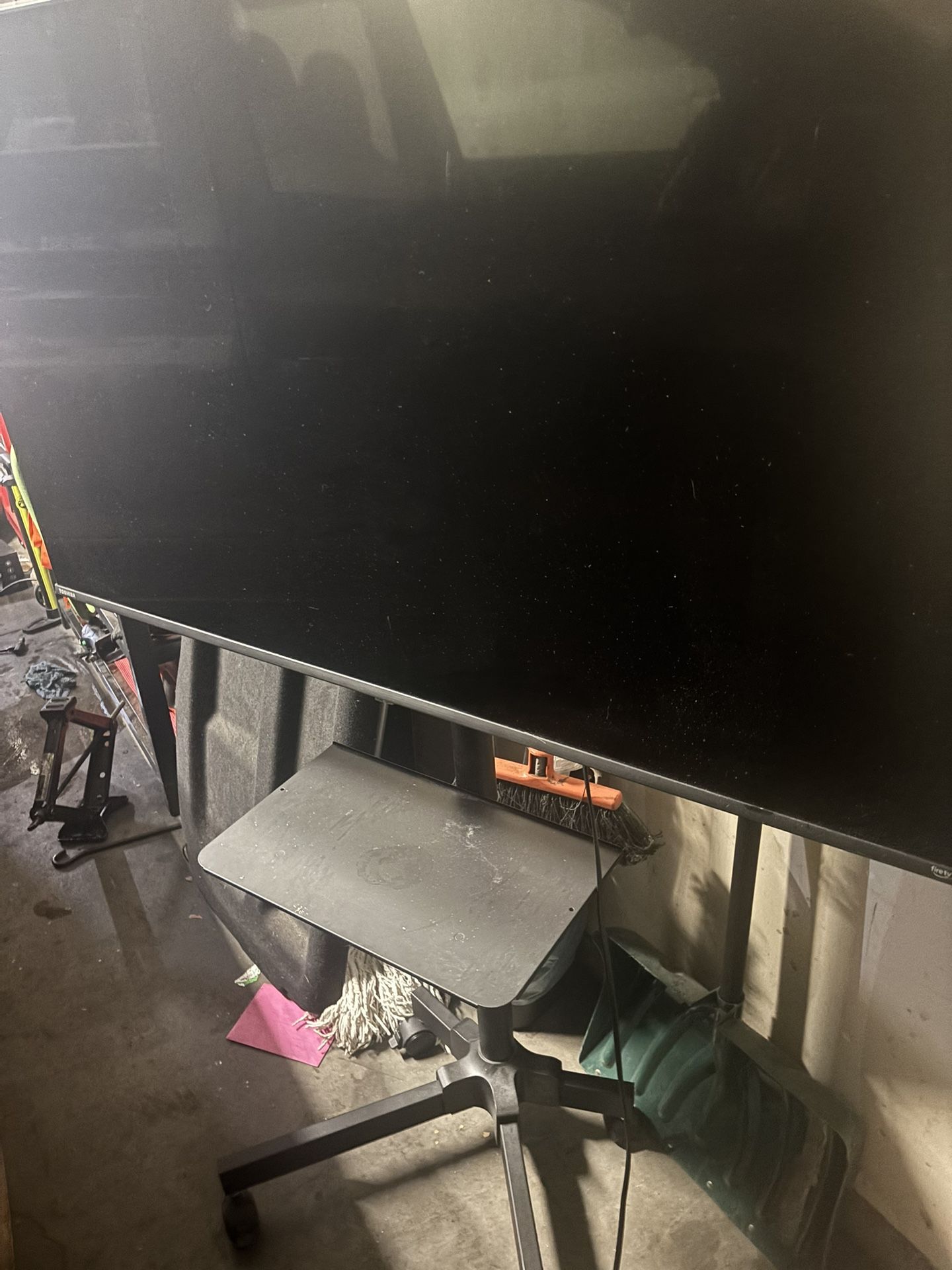 55 Inch TOSHIBA FIRE TV