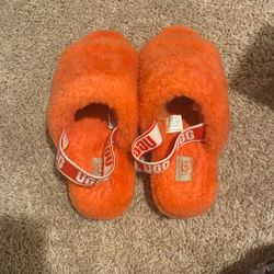 Ugg Fluff Yea Slide 