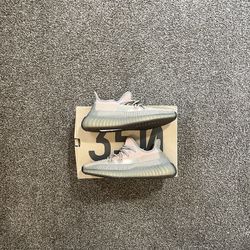 Adidas Yeezy 350 Sand Taupe Size 9.5