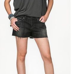New with tag Adriano Goldschmied AG the Bonnie relaxed short size 29