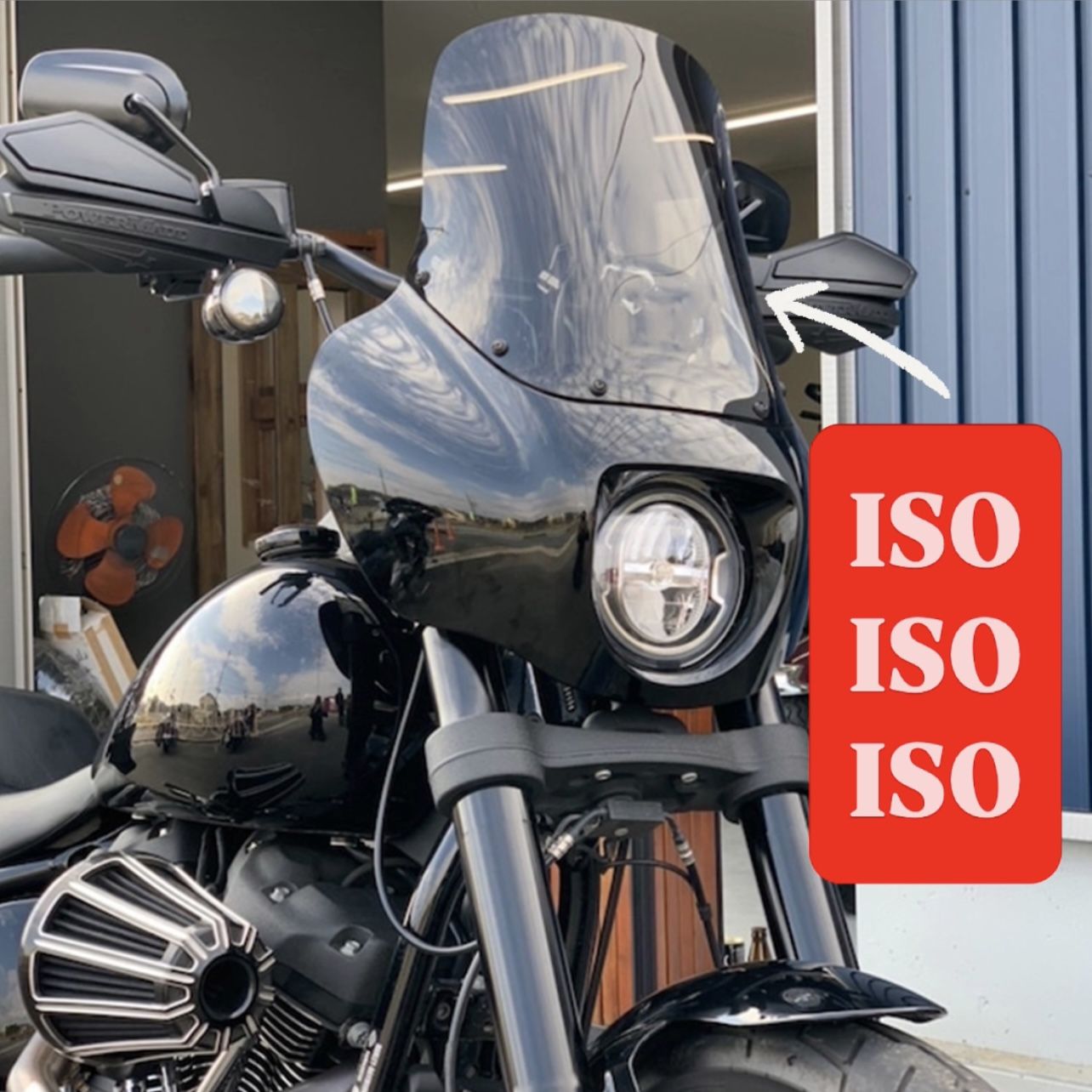 ISO Denton Windshield for Harley Davidson