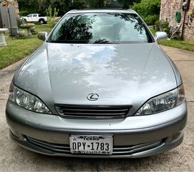 2000 Lexus ES300- 80,596 miles