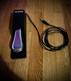 Alesis sustain pedal