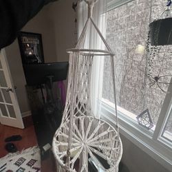 Hanging Macrame Shelf / Plant Hanging