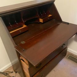 Antique Dion Dresser MOVING NEED GONE ASAP