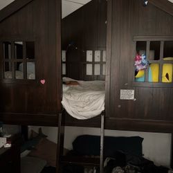 Pottery Barn Bunk Bed 