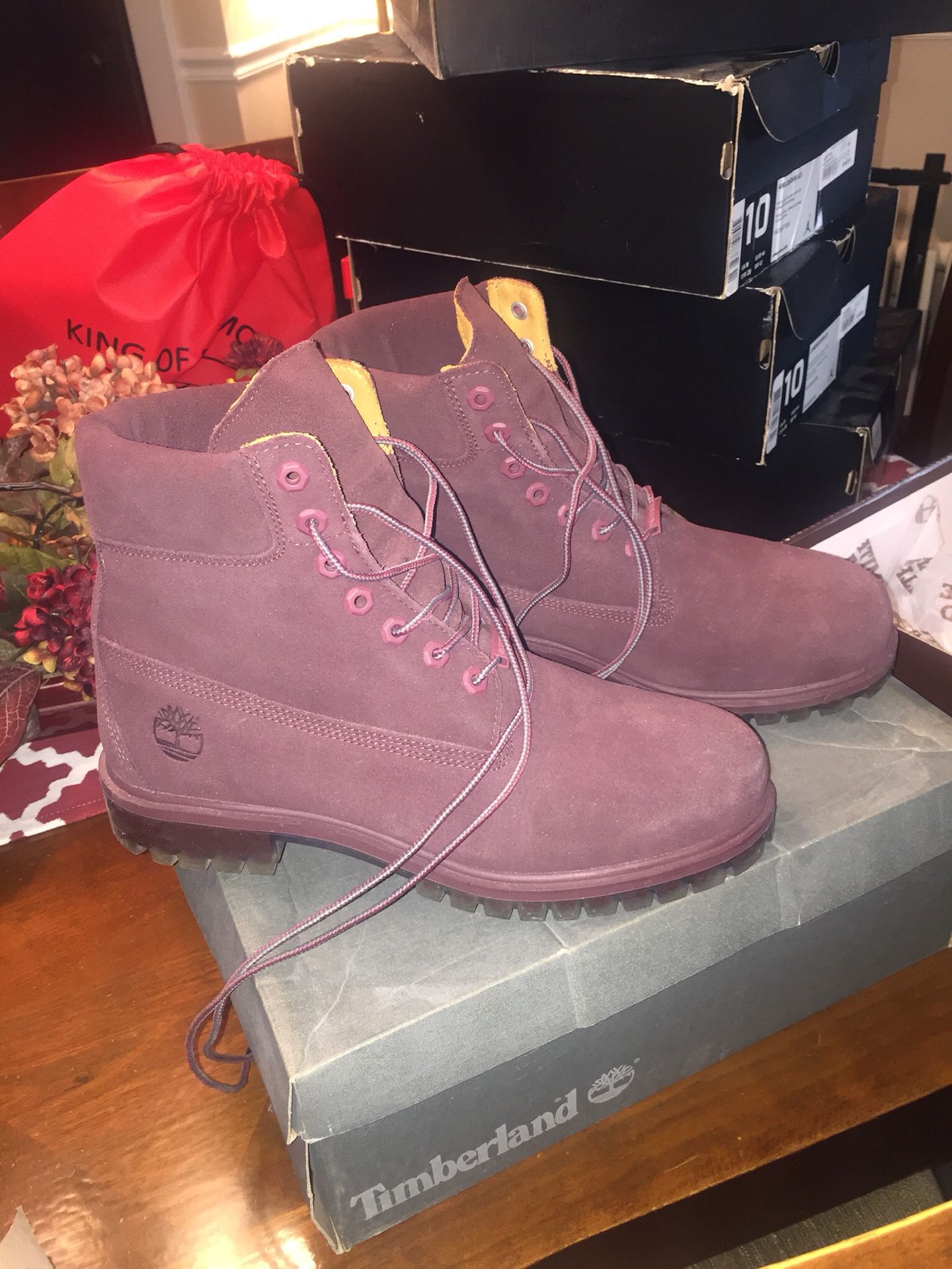 Timberland boot burgundy limited release