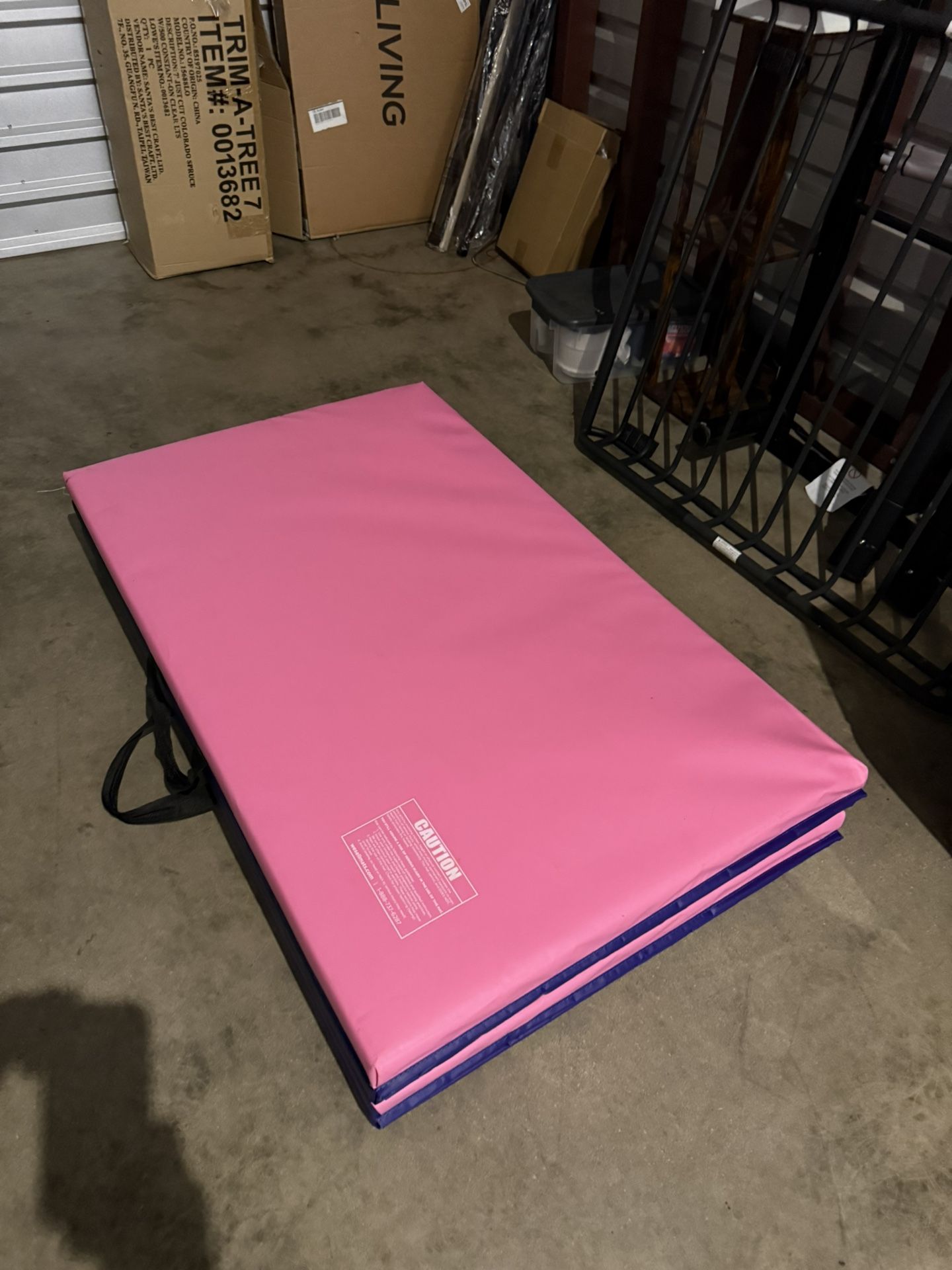 Home Gym Floor Tumbling Equipment, 4' x 10' x 2"