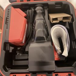 Milwaukee Cordless Drain Snake 