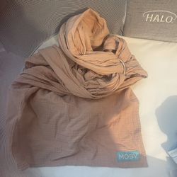 Moby Wrap Used In Excellent Condition  