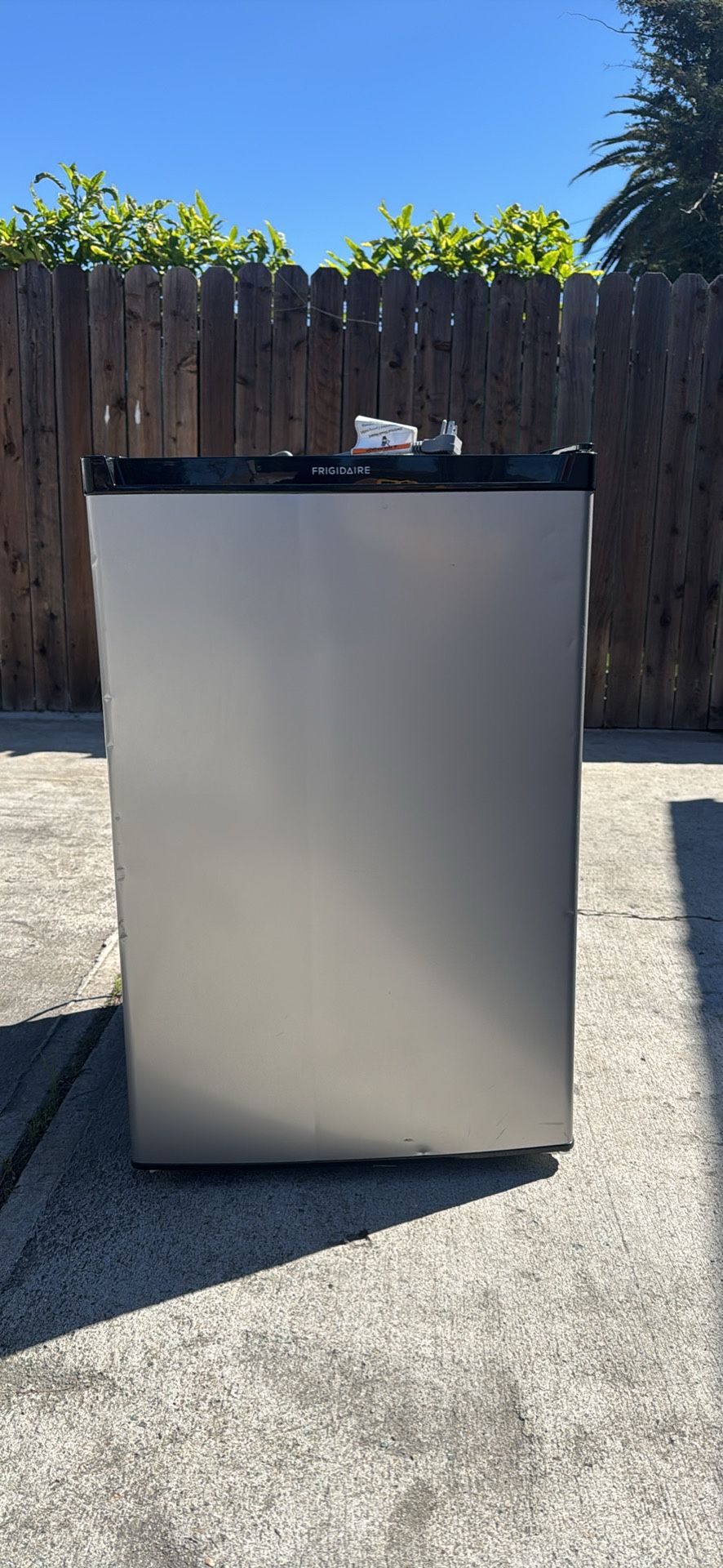 Frigidaire Gallery 3.2 Cu Ft Compact Fridge