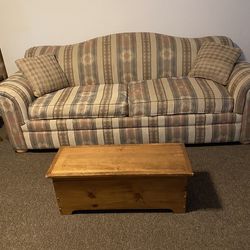 Couch with full size bed