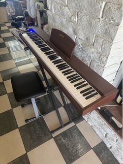 Digital Piano Keyboard Retail 200
