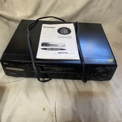 1220 Preowned Working Sharp VHS VCR Model # VC-H952. NO REMOTE $15.00