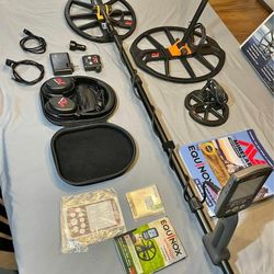 Minelab Equinox800 Metal Detector In Good Shape