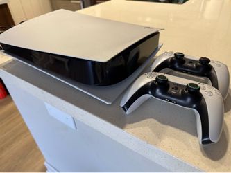 PS5 Digital Edition Console