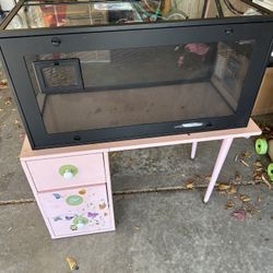 40 Gallon Terrarium With Desk