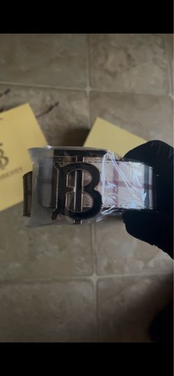 Burberry belt
