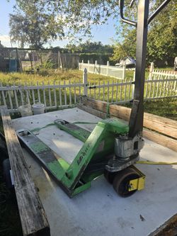 Pallet Jack 5500 Lbs 