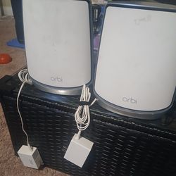 Netgear orbi satellite RBS850