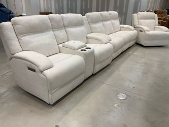 New Triple Power Recliner 3 pc Sofa Loveseat and Chair.
